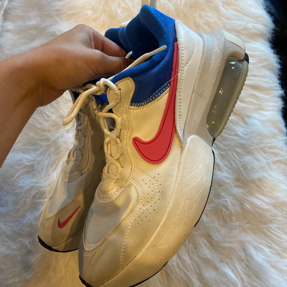 Nike air max sneaker